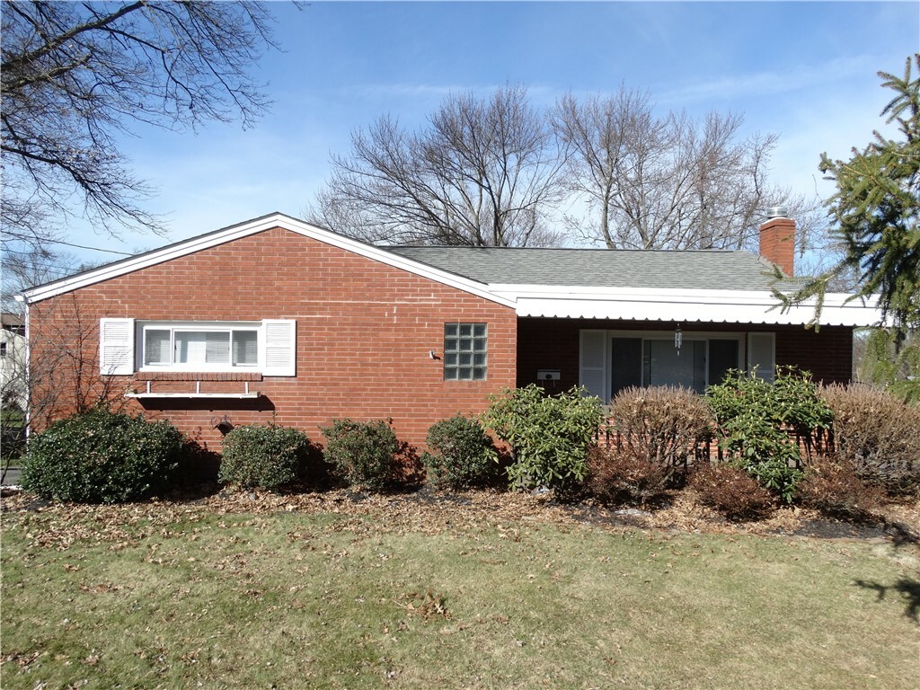 Property Photo:  5504 Buseman Ave  PA 15001 