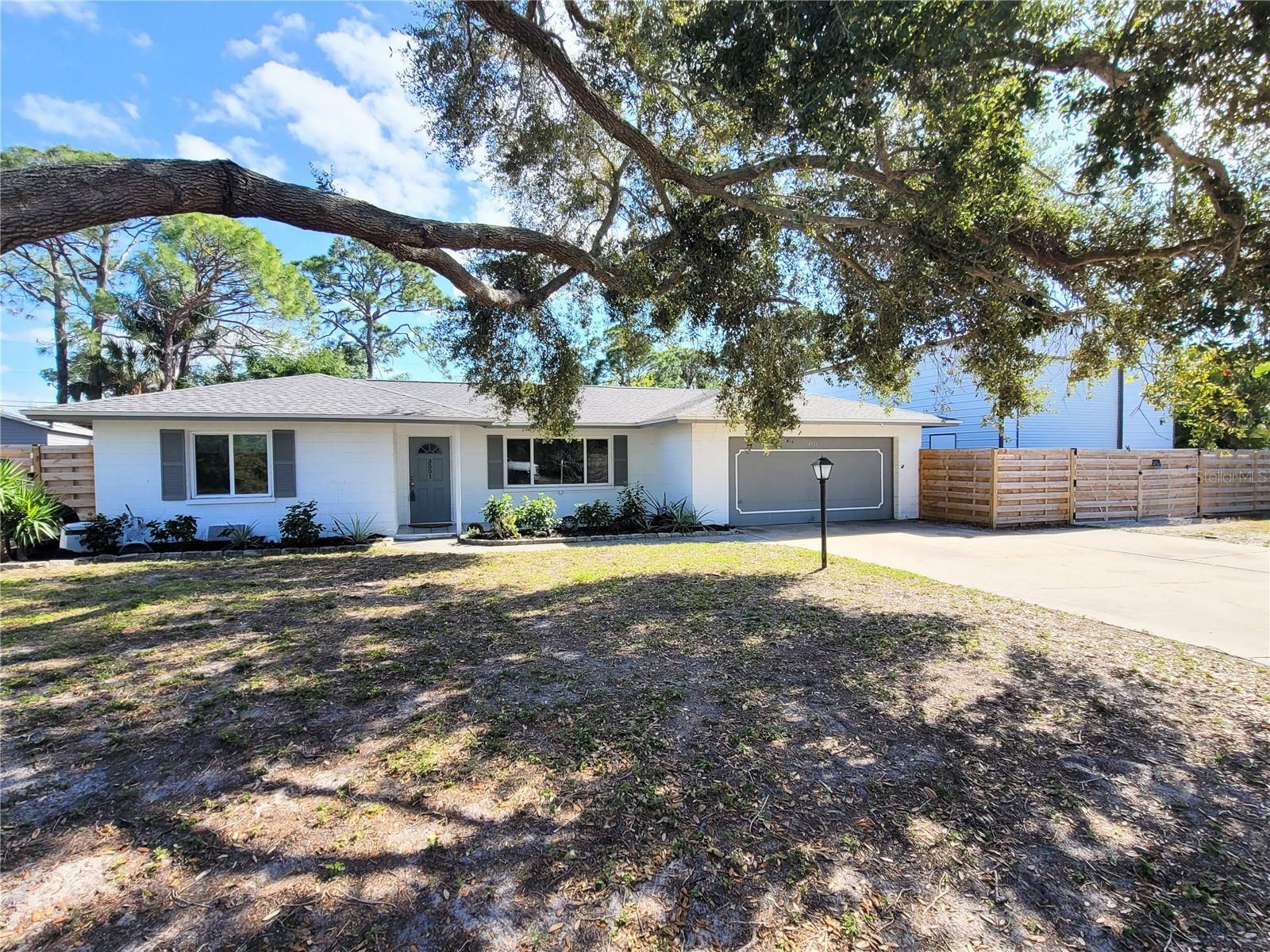 Property Photo:  3551 Sunset Beach Dr  FL 34293 