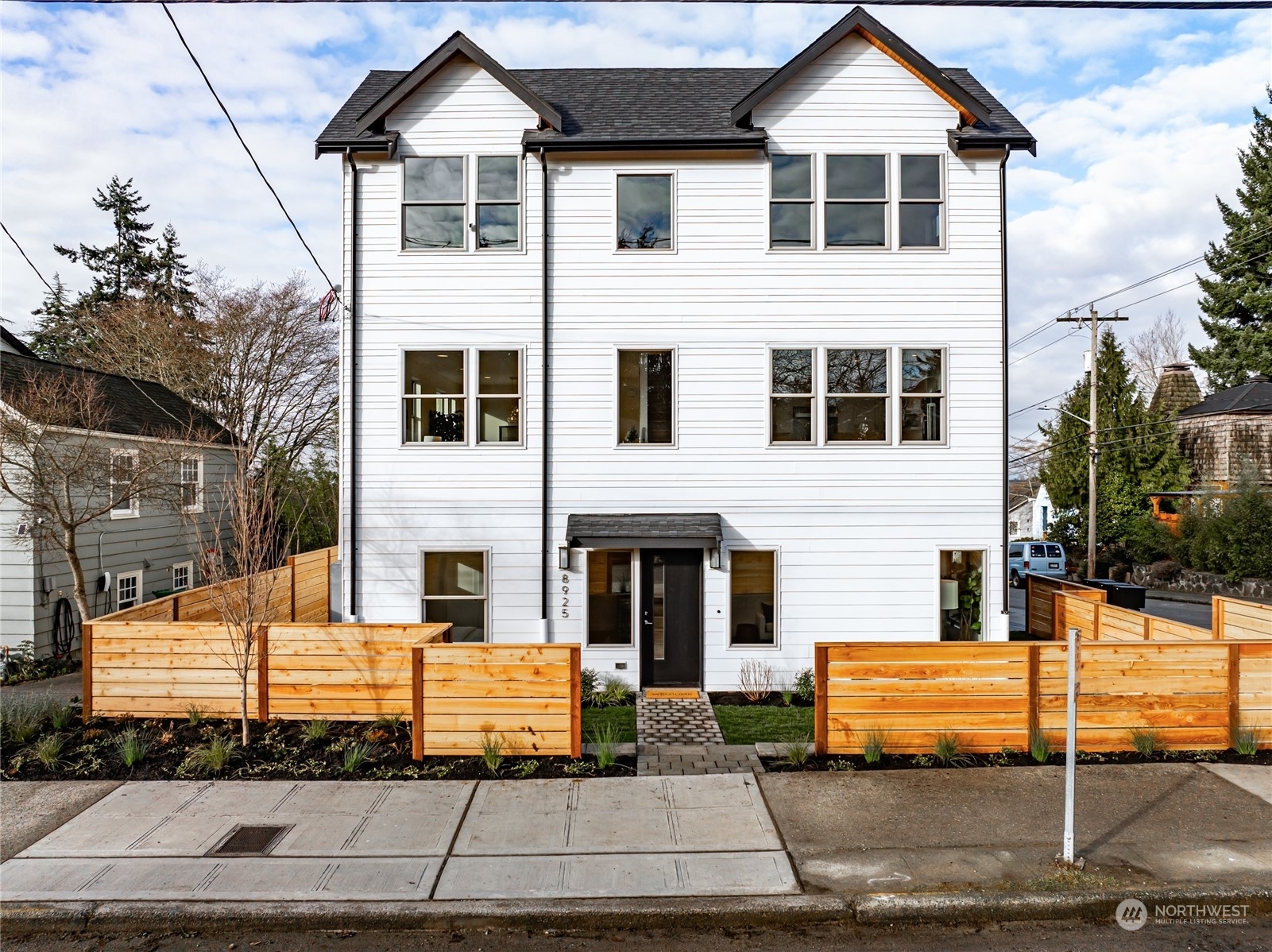 8925 8th Avenue NE  Seattle WA 98115 photo