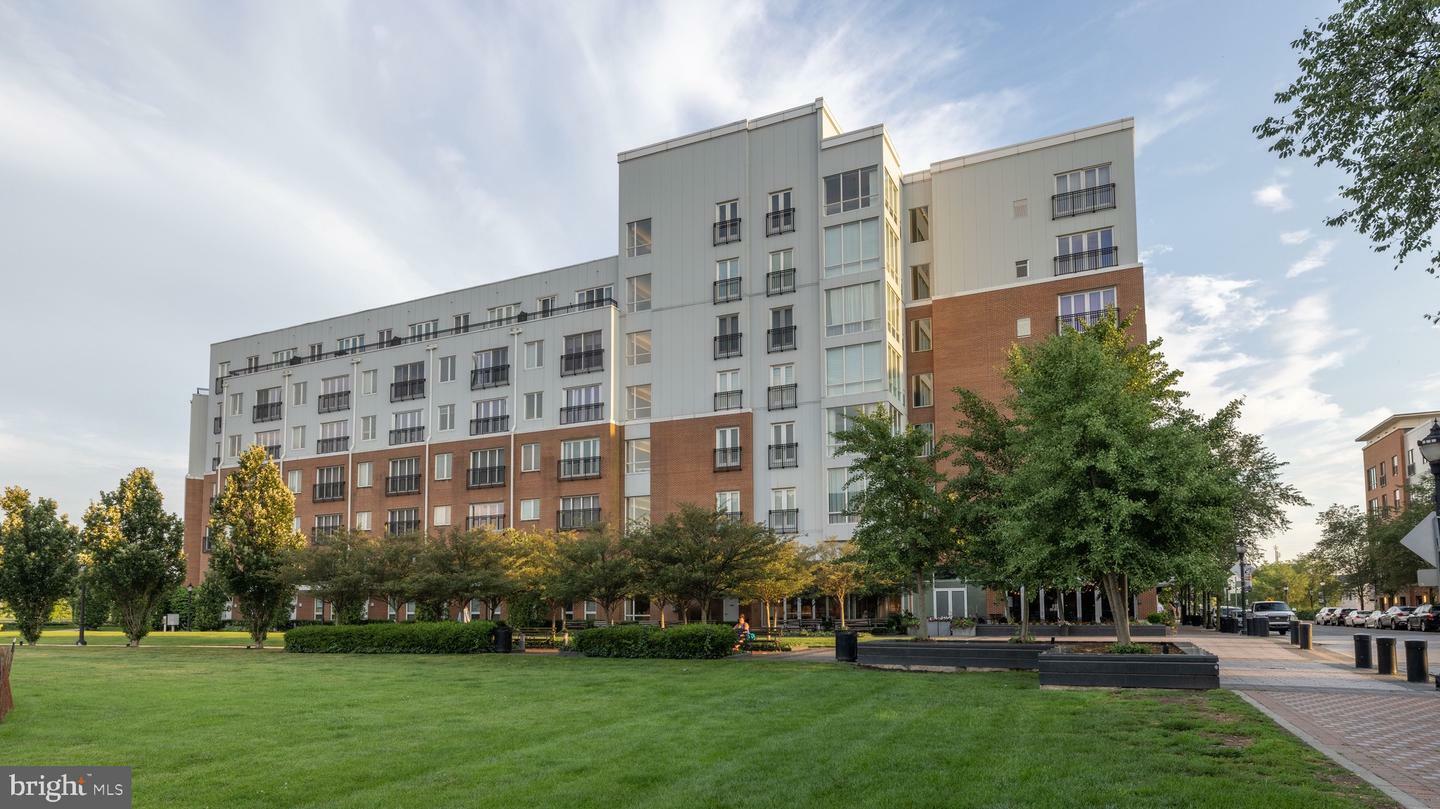 Property Photo: 530 Harlan Boulevard 422 DE 19801