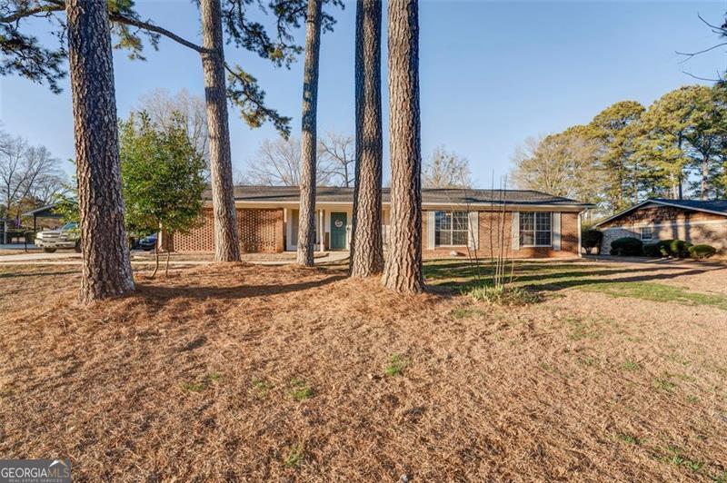Property Photo: 6 Donley Drive NW GA 30165