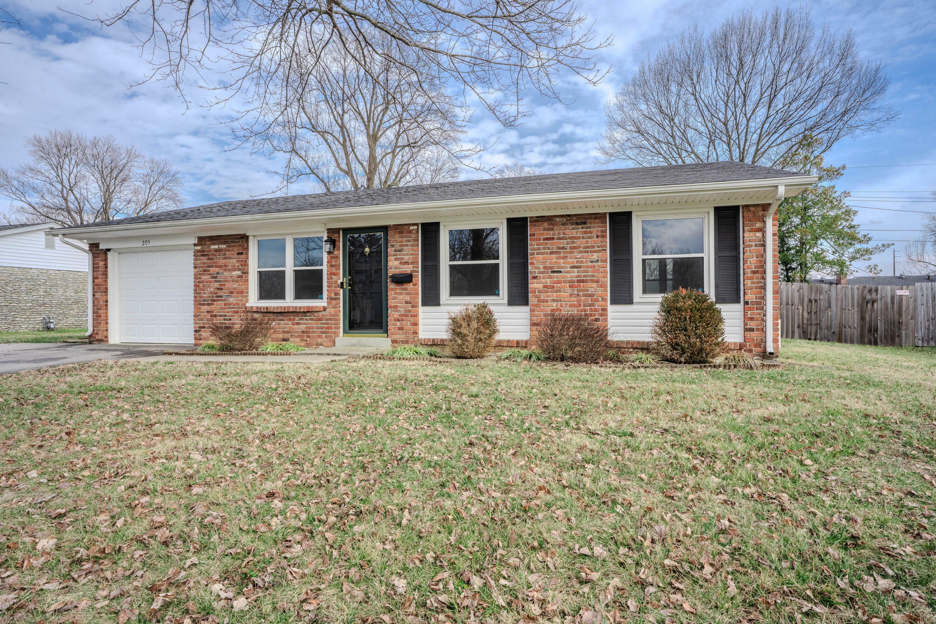 Property Photo:  205 Bellwood Court  KY 40601 