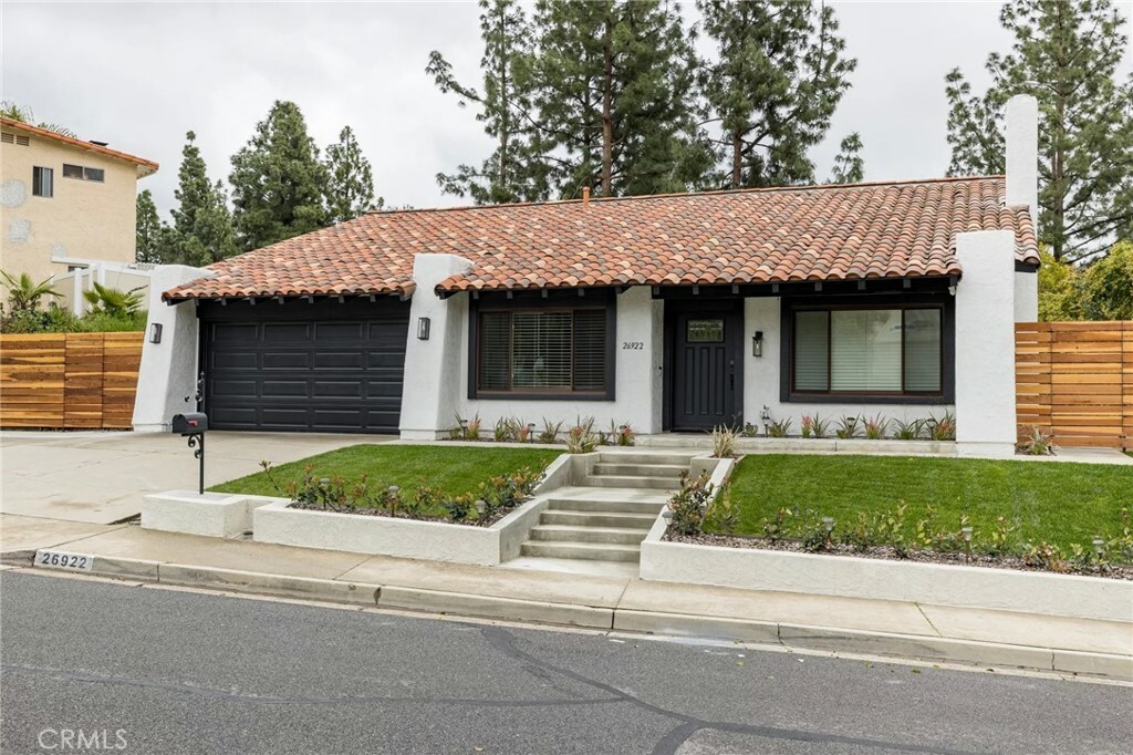 Property Photo:  26922 Floresta Lane  CA 92691 