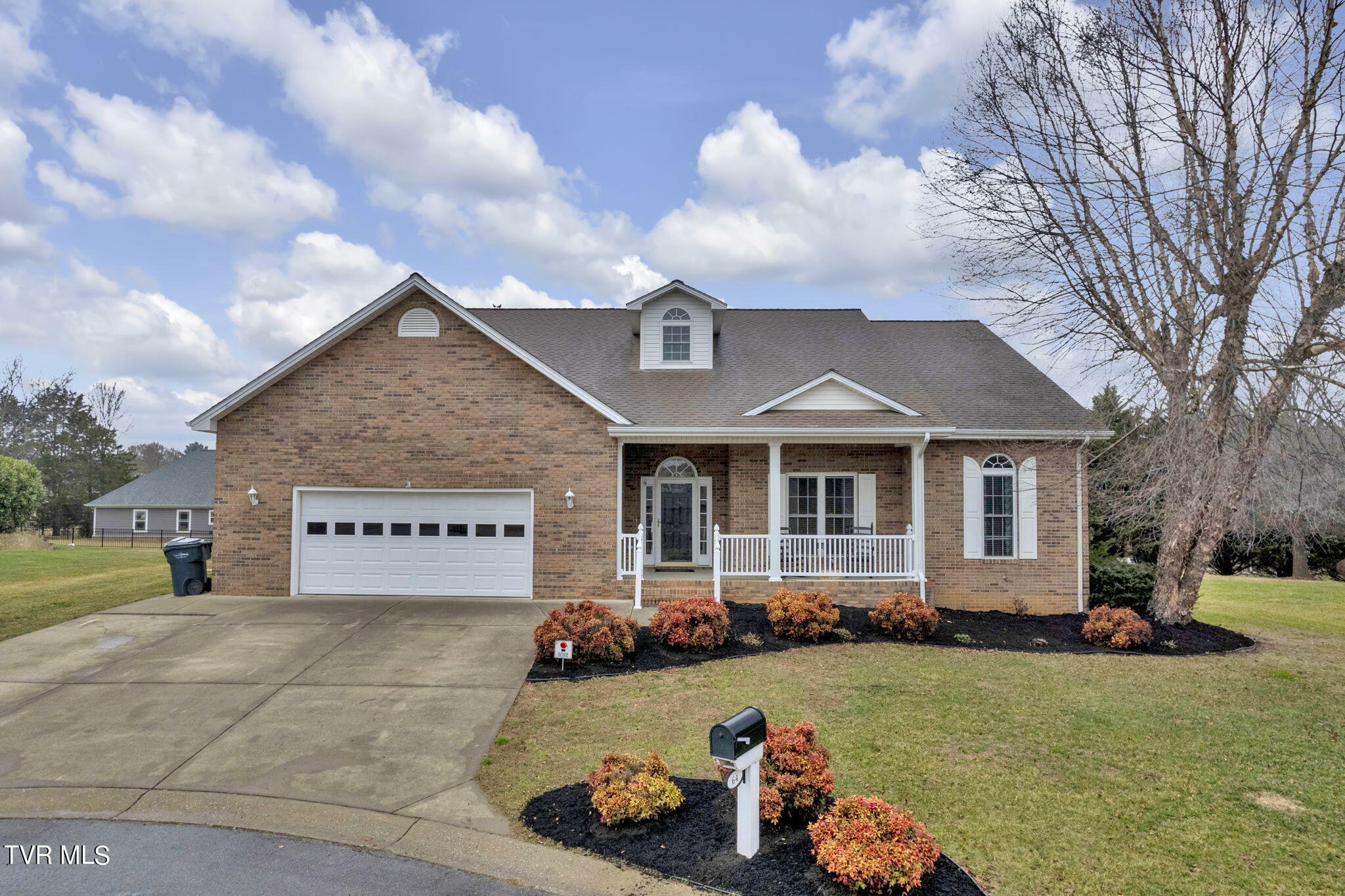 Property Photo:  64 West Dale Court  TN 37745 