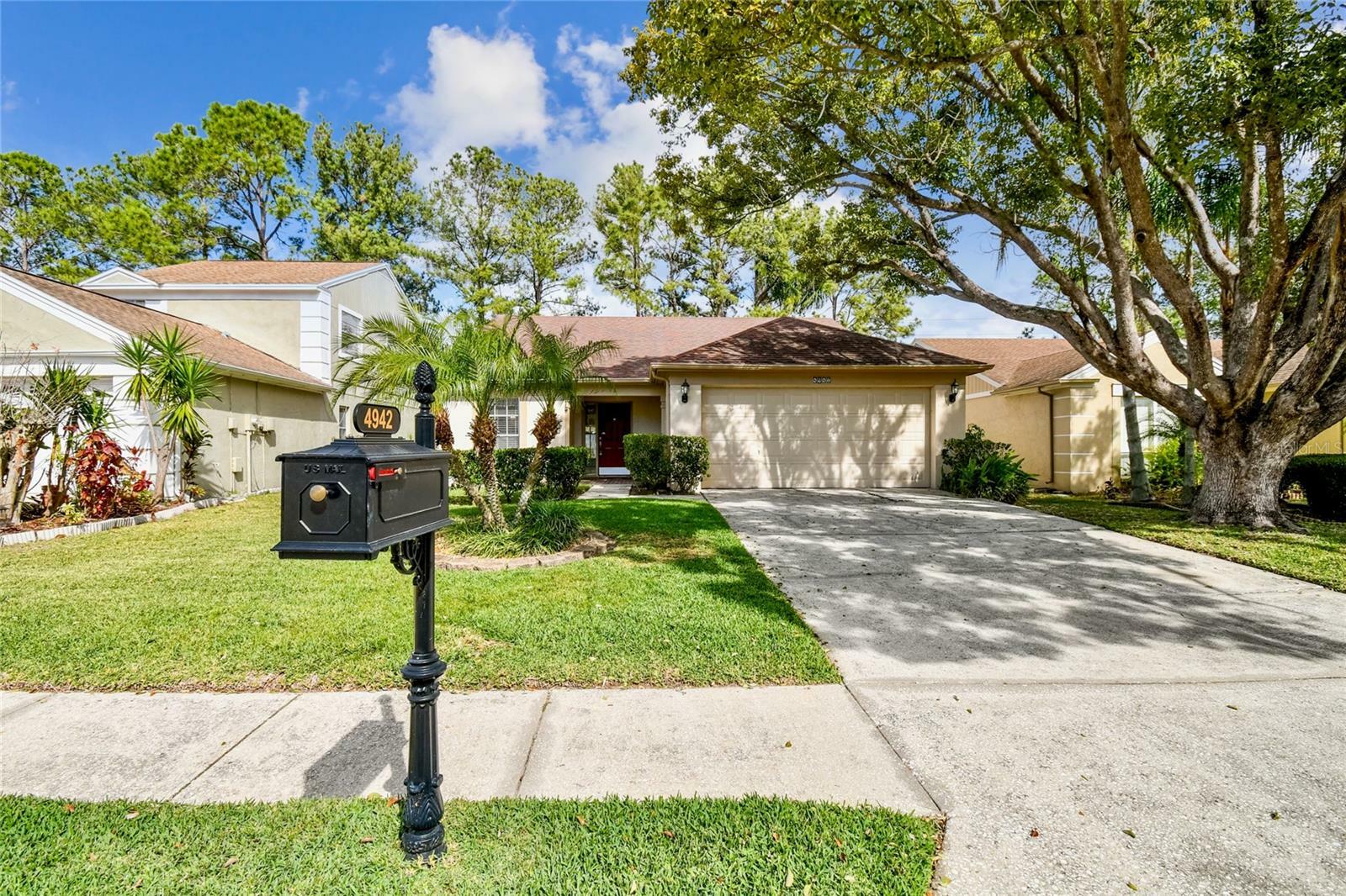 Property Photo:  4942 Cypress Trace Drive  FL 33624 