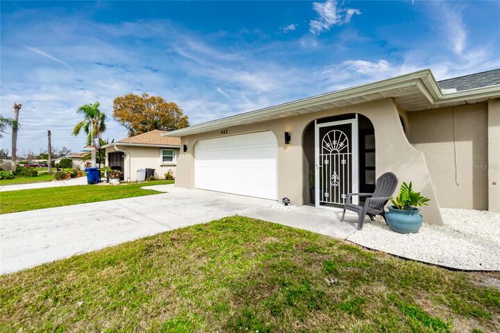 Property Photo:  442 Sunnyside Drive  FL 34293 