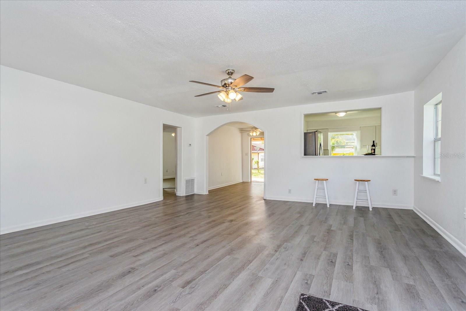 Property Photo:  26 Bethune Drive  FL 32810 