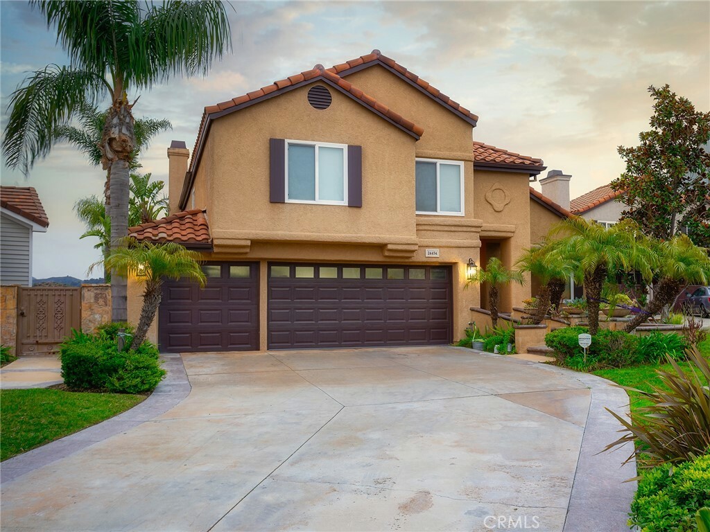 Property Photo:  24454 Brook Court  CA 91321 