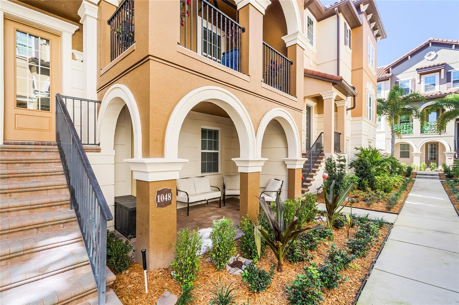 Property Photo: 1048 Parma Circle FL 32746