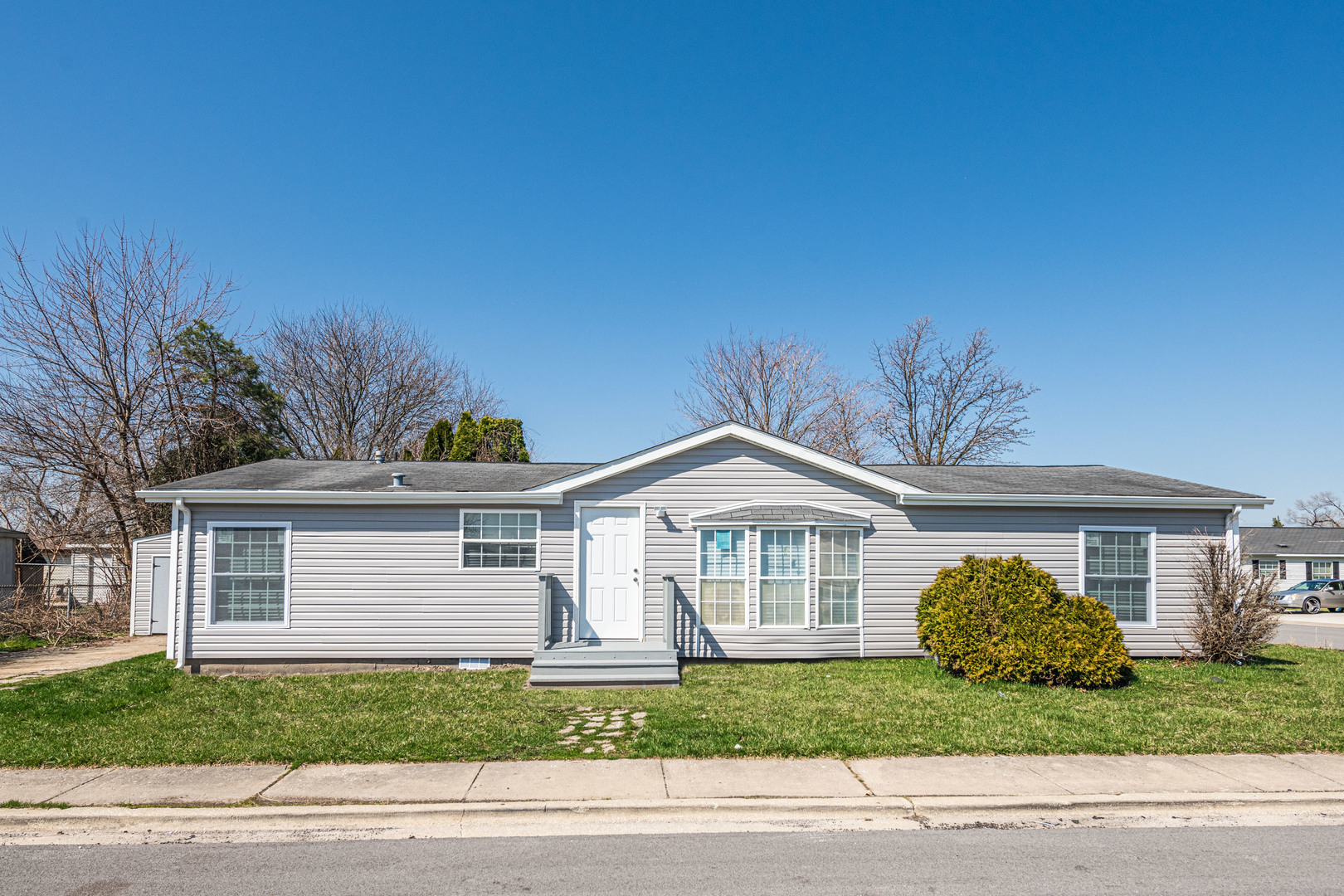 Property Photo:  2264 Rush Street  IL 60411 