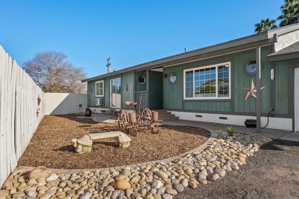 Property Photo: 13019 Vista View Drive CA 92064