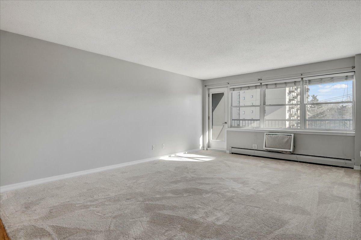 Property Photo:  3150 Excelsior Boulevard 412  MN 55416 