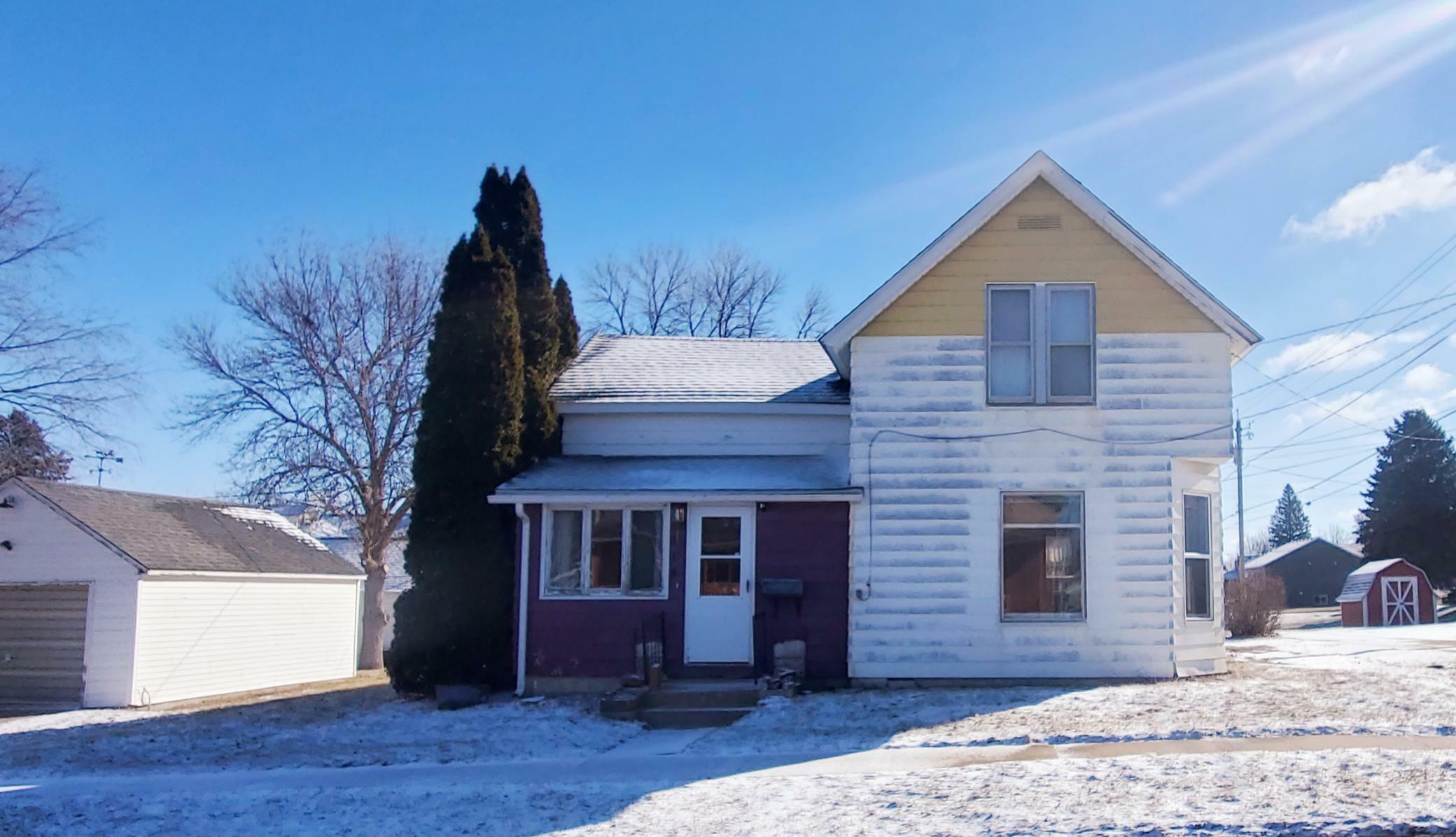 Property Photo: 214 Center Avenue S MN 55934