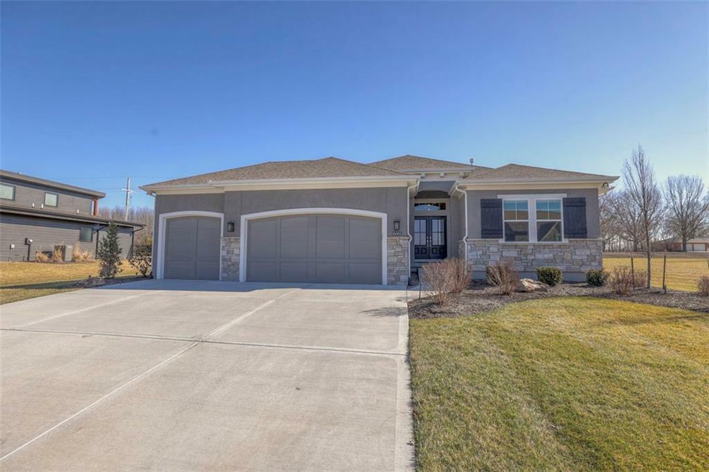 Property Photo:  16065 Stearns Street  KS 66221 