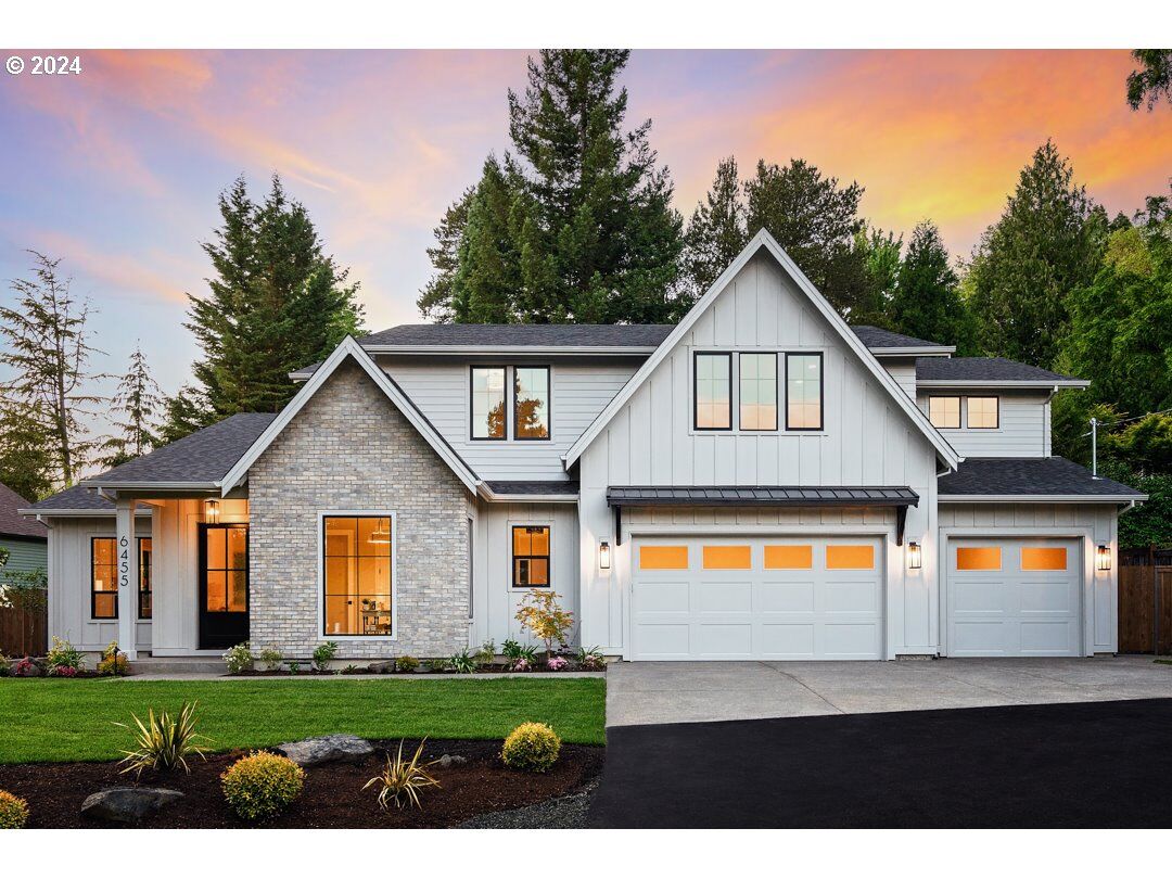 Property Photo: 6455 SW Old Scholls Ferry Rd OR 97223