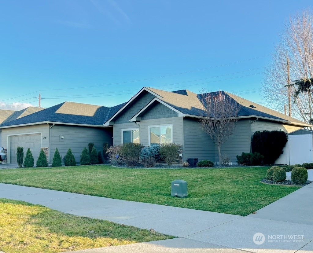 Property Photo: 2728 Castle Stones Court WA 99362