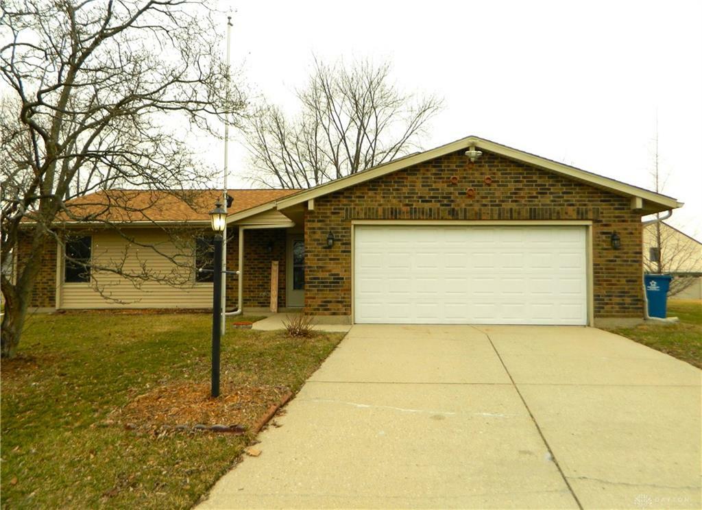 8585 Gateview Court  Dayton OH 45424 photo