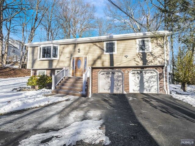 520 Otterhole Road  West Milford NJ 07480 photo