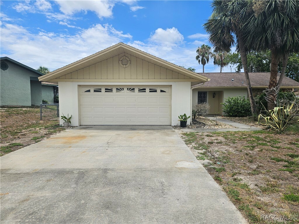 Property Photo: 11684 W Sunnybrook Court FL 34429