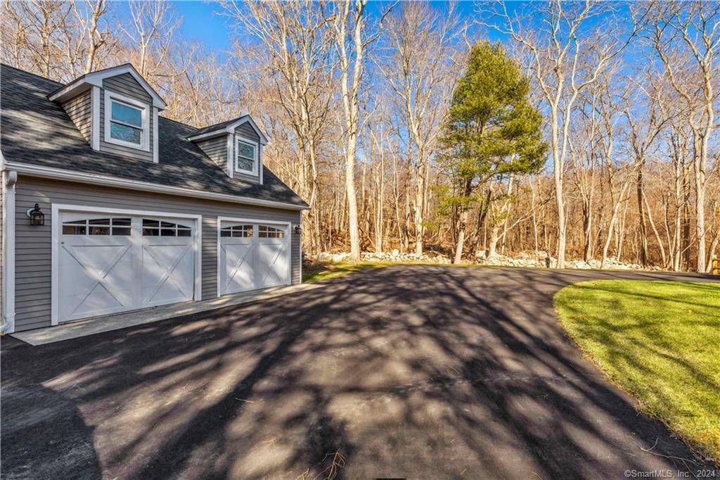 Property Photo:  91 Book Hill Road  CT 06426 