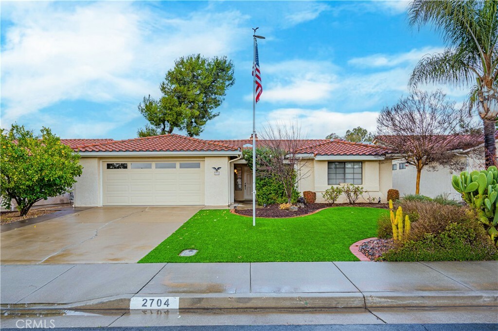 Property Photo:  2704 Beech Tree Street  CA 92545 