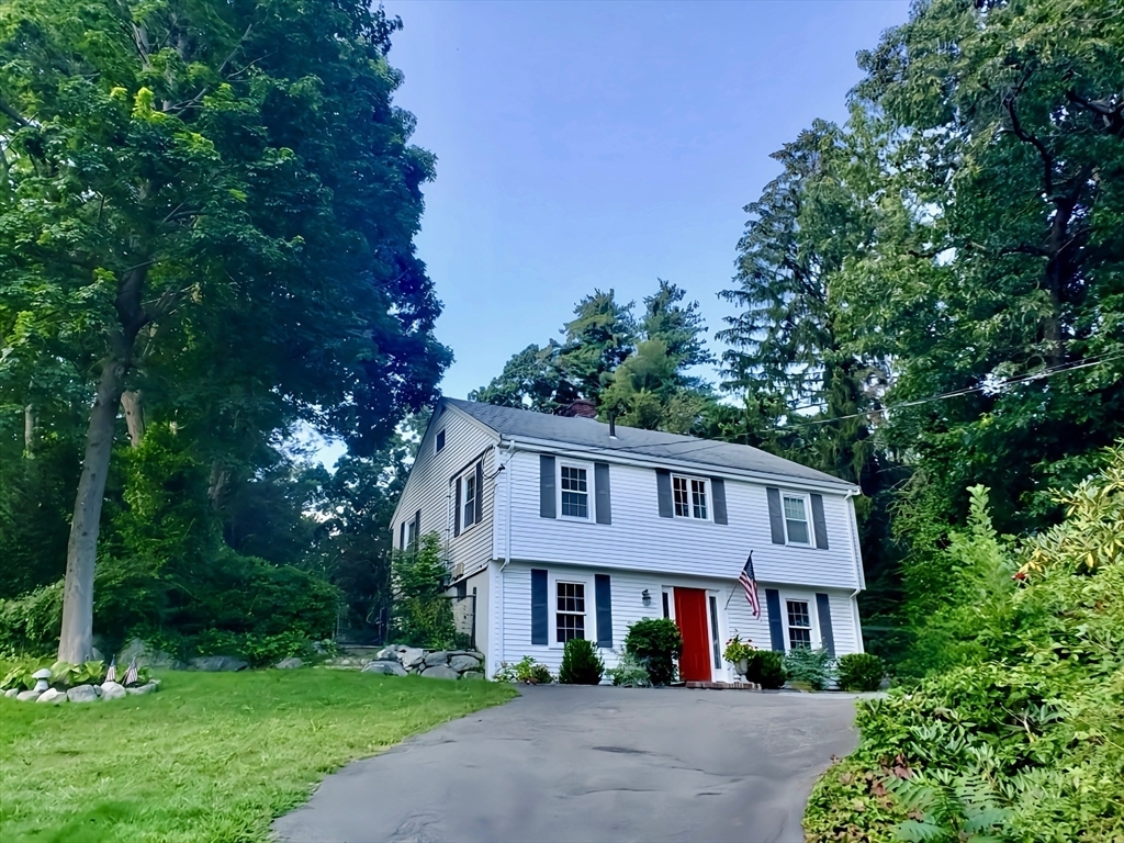Property Photo: 164 Woburn St MA 02420