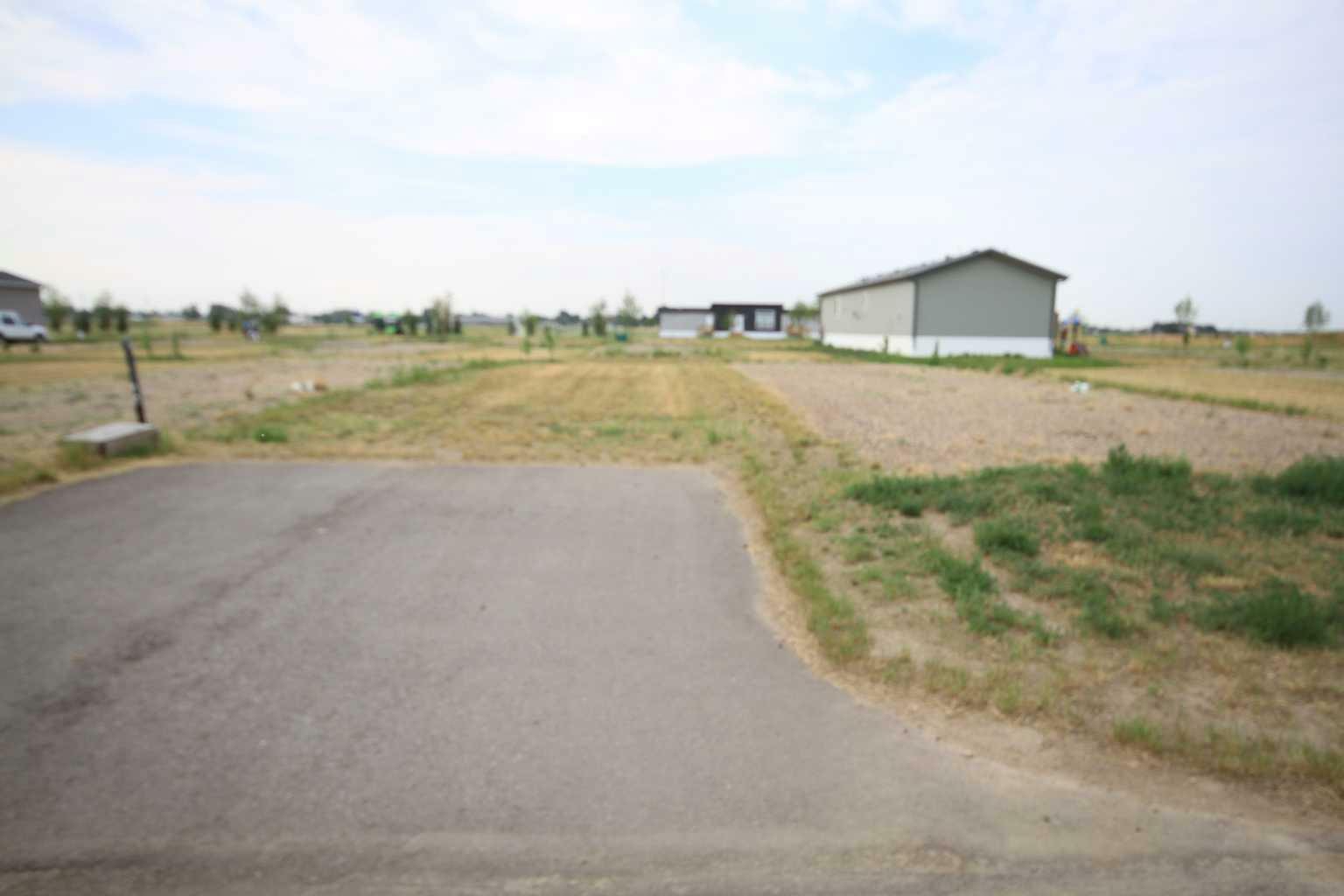 26 Meadows Way  Taber AB T1G 0G7 photo