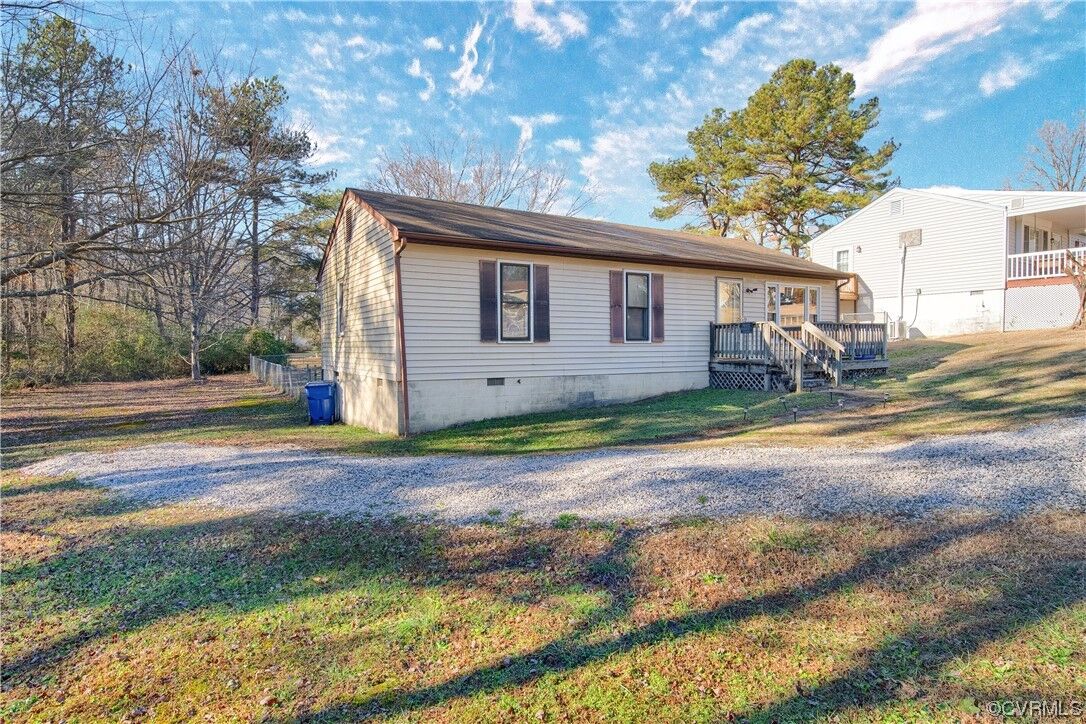 Property Photo:  8918 Cloverpatch Terrace  VA 23237 