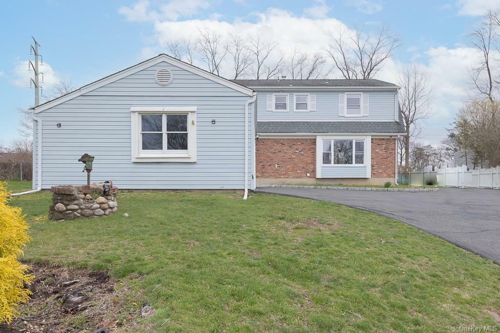 Property Photo:  24 Ethan Allen Court  NY 10962 