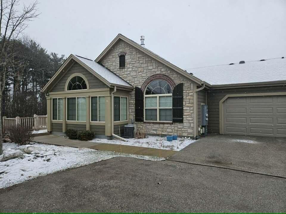 Property Photo:  1039 Ann Marie Way  WI 53066 