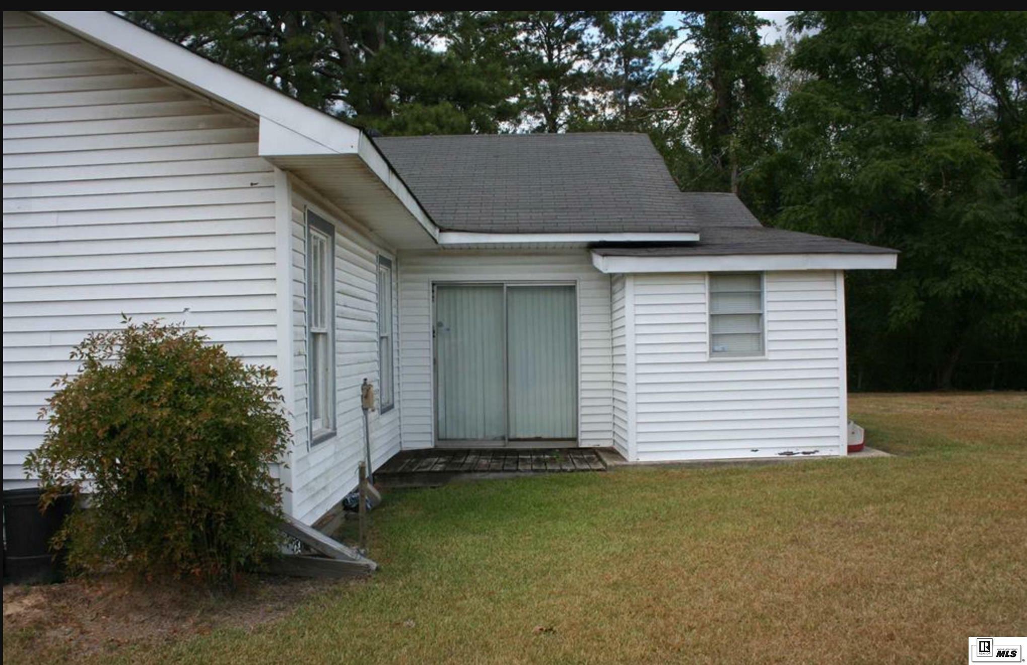 Property Photo:  2975 Winnsboro Road  LA 71202 