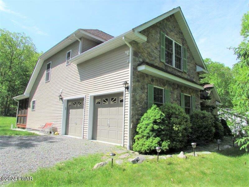 Property Photo:  121 Blueridge Lane  PA 18428 