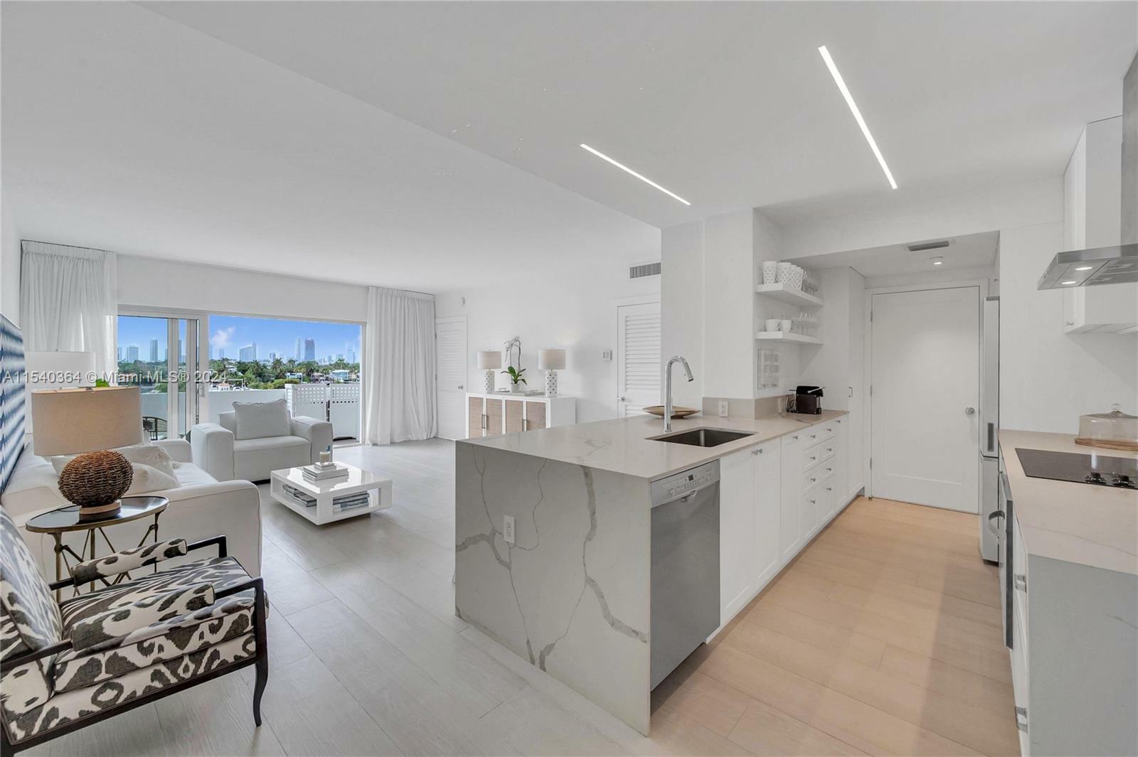 Property Photo: 3 Island Ave 06G FL 33139