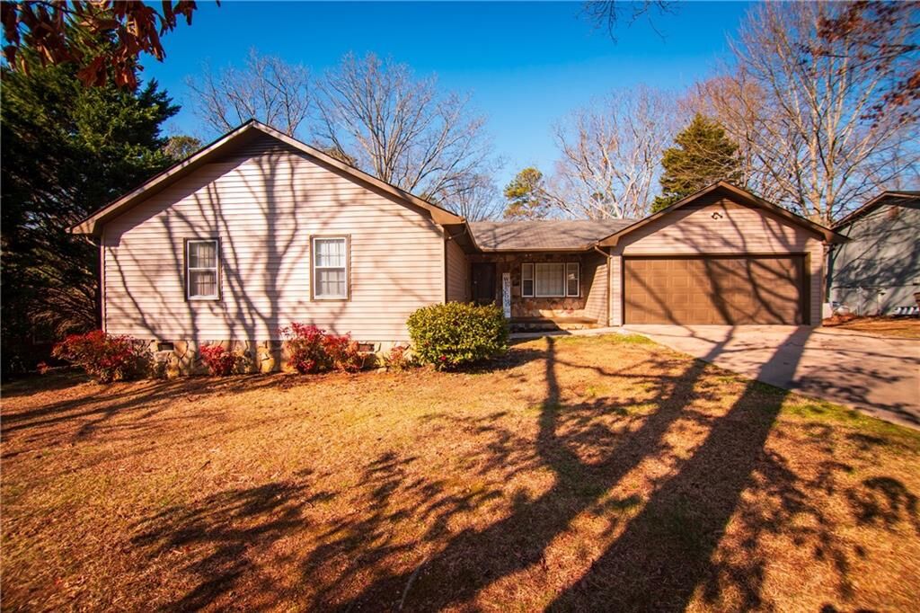 Property Photo:  20 Juniper Lane  GA 30121 