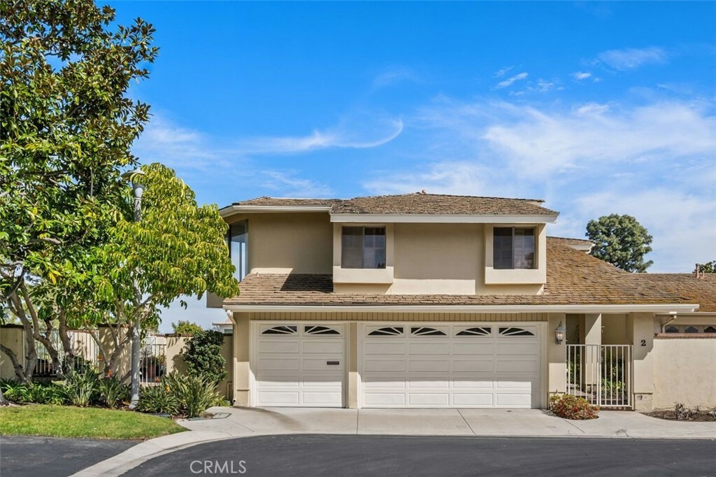 Property Photo: 2 Rue Valbonne CA 92660