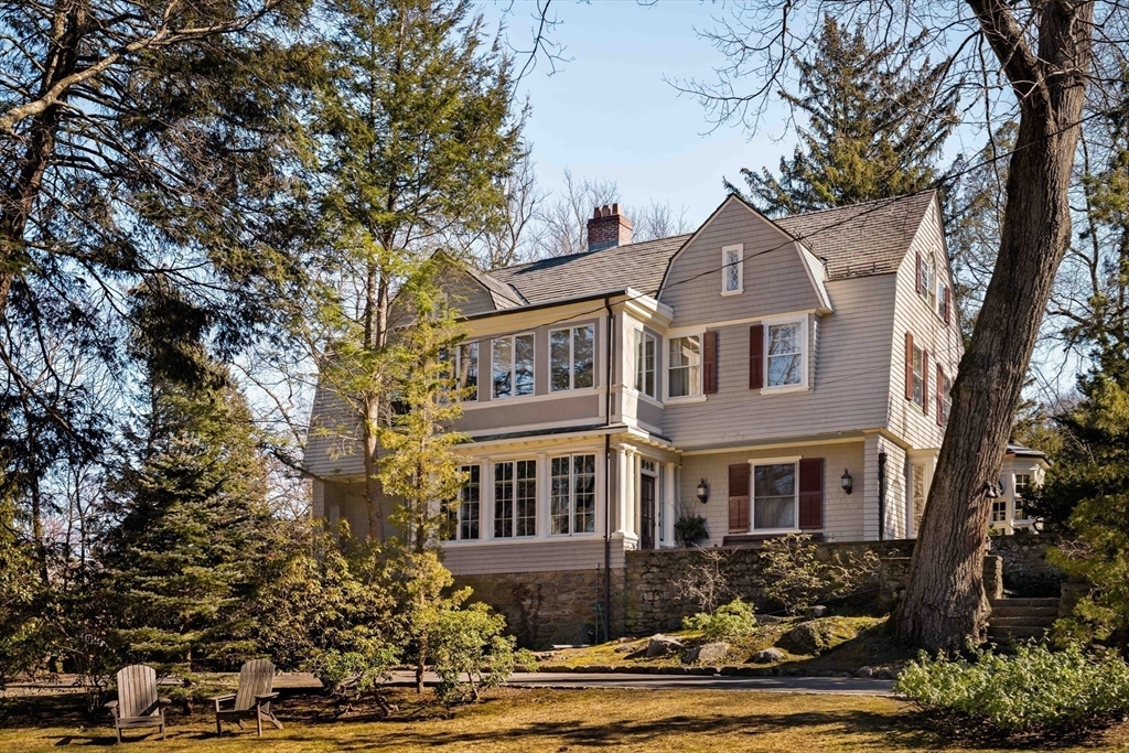 Property Photo: 11 Marshall St MA 02459