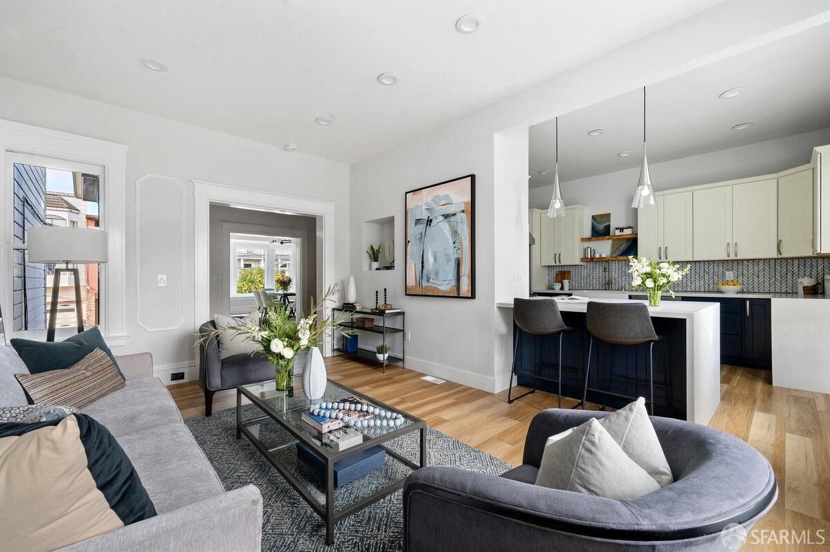 Property Photo: 264 3rd Avenue CA 94118