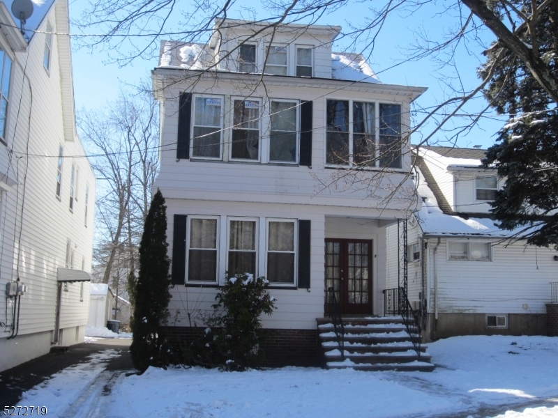 Property Photo:  9 Schaefer Rd  NJ 07040 