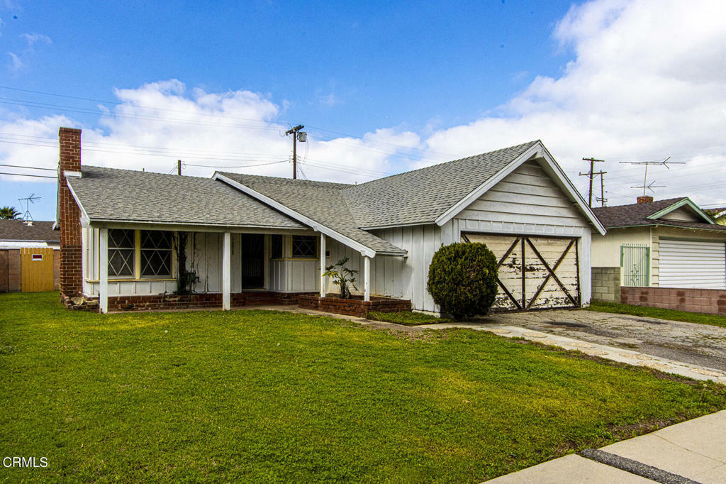 Property Photo:  16829 S Hoover Street  CA 90247 