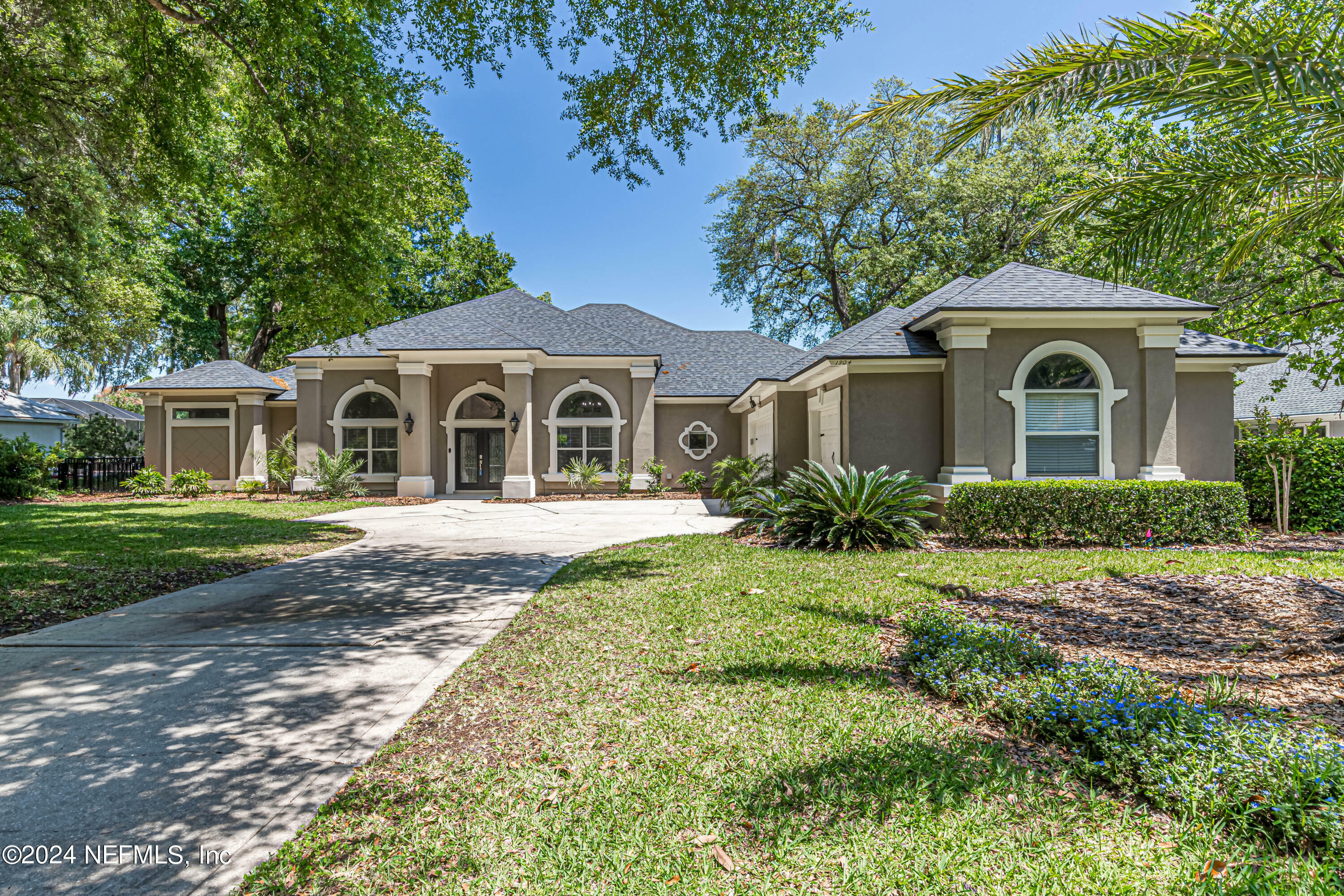 Property Photo:  1904 Quaker Ridge Drive  FL 32043 