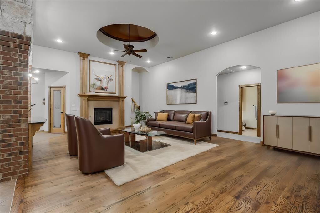 Property Photo: 4341 Man O War Drive OK 73025