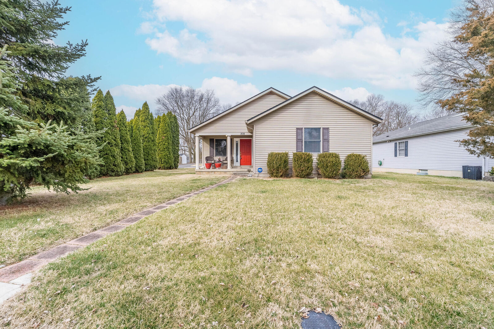 Property Photo:  208 Upway Drive  OH 45356 
