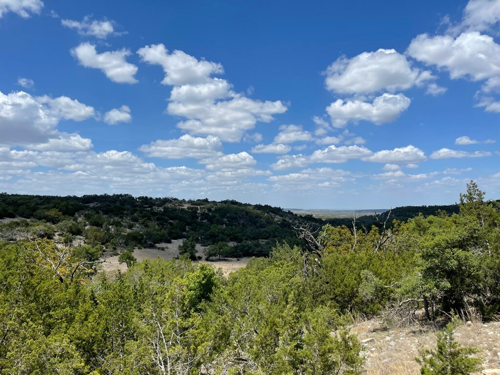 Property Photo:  Lot 35 Ridgeline Rd  TX 78624 