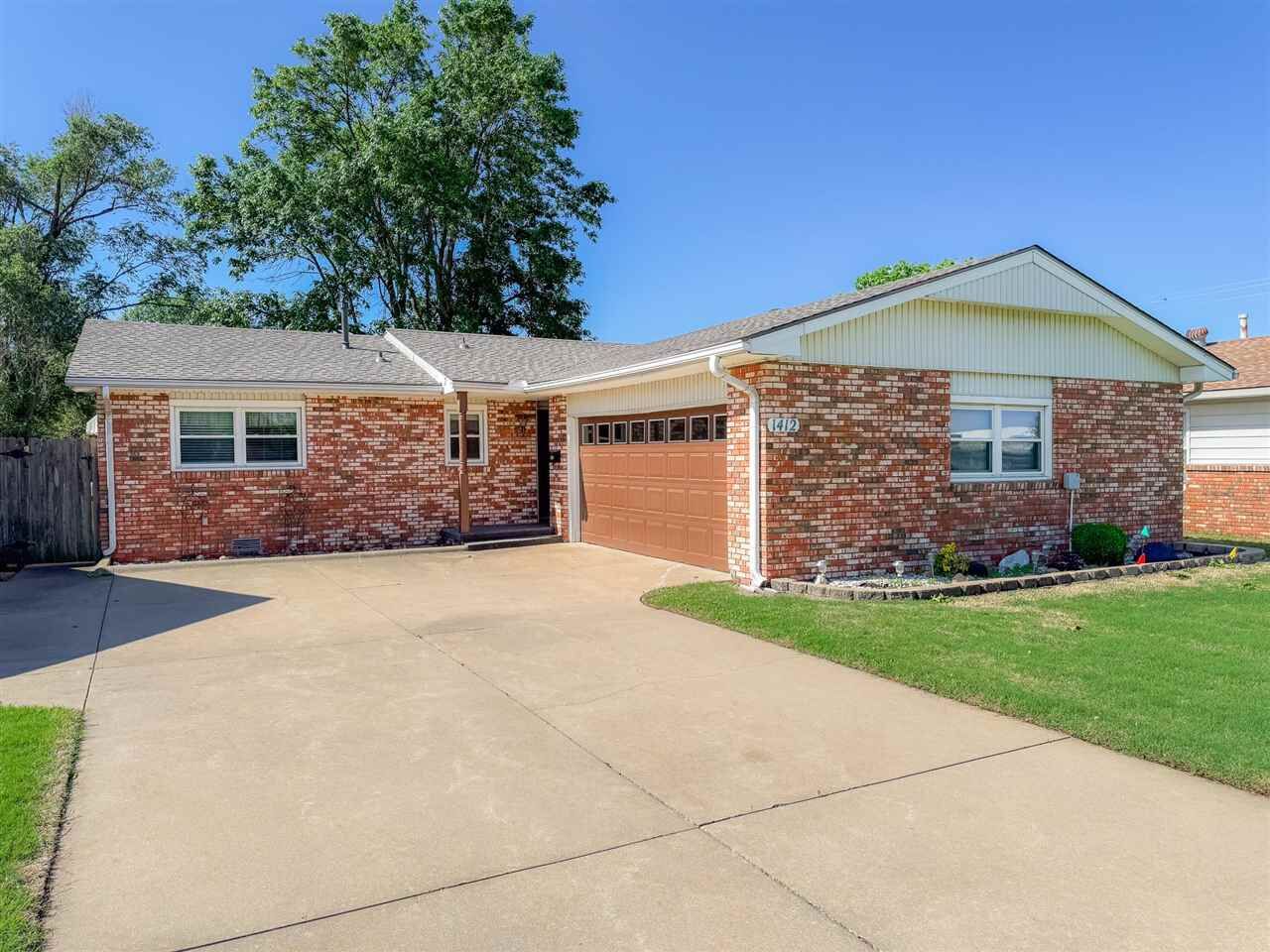 Property Photo: 1412 Donald OK 74604