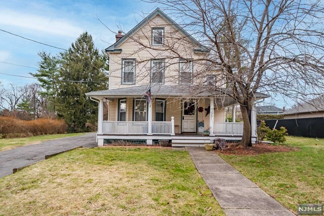 Property Photo:  295 Ratzer Road  NJ 07470 