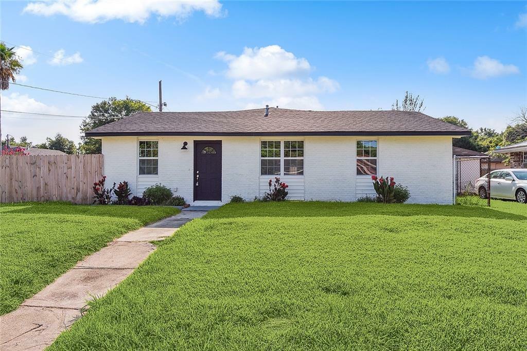 Property Photo:  3300 Bennett Street  LA 70131 