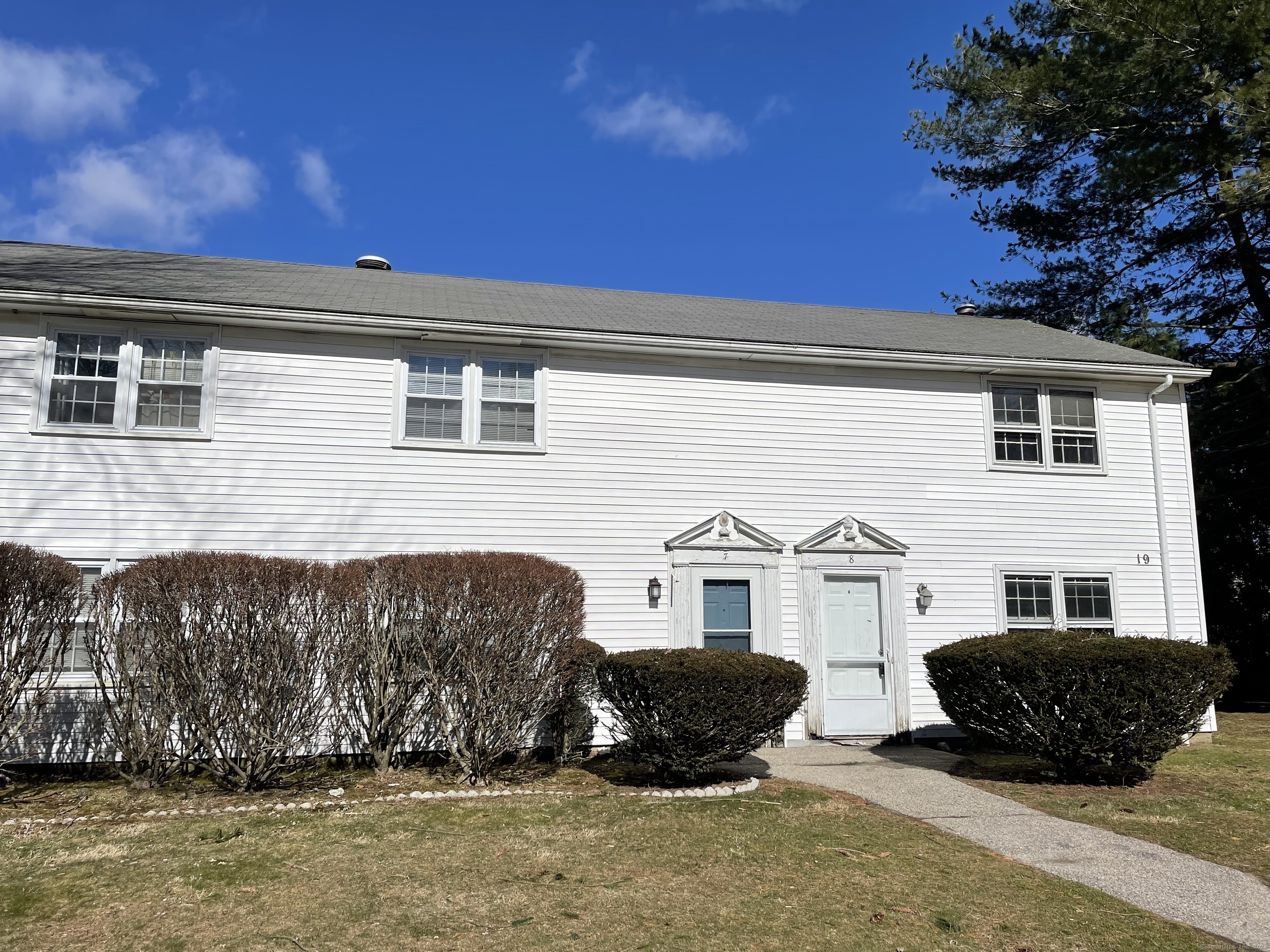 Property Photo: 19 Georgia Road Apt 7 CT 06370