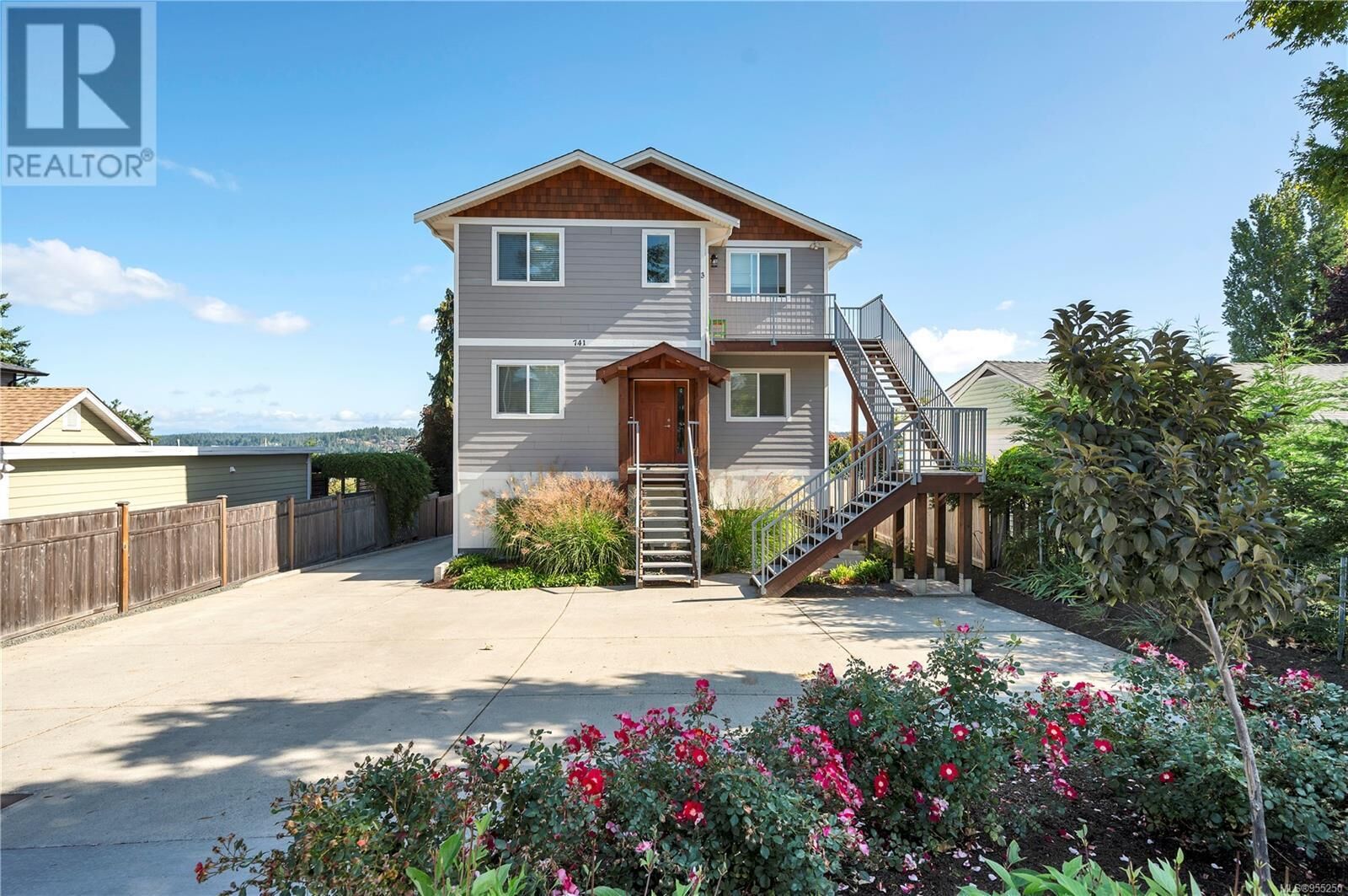 Home for sale in Campbell River 741 Alder Street, Campbell River, BC