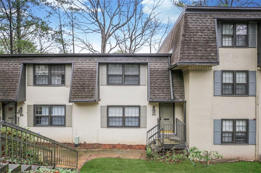 Property Photo: 169 Barone Place NW GA 30327