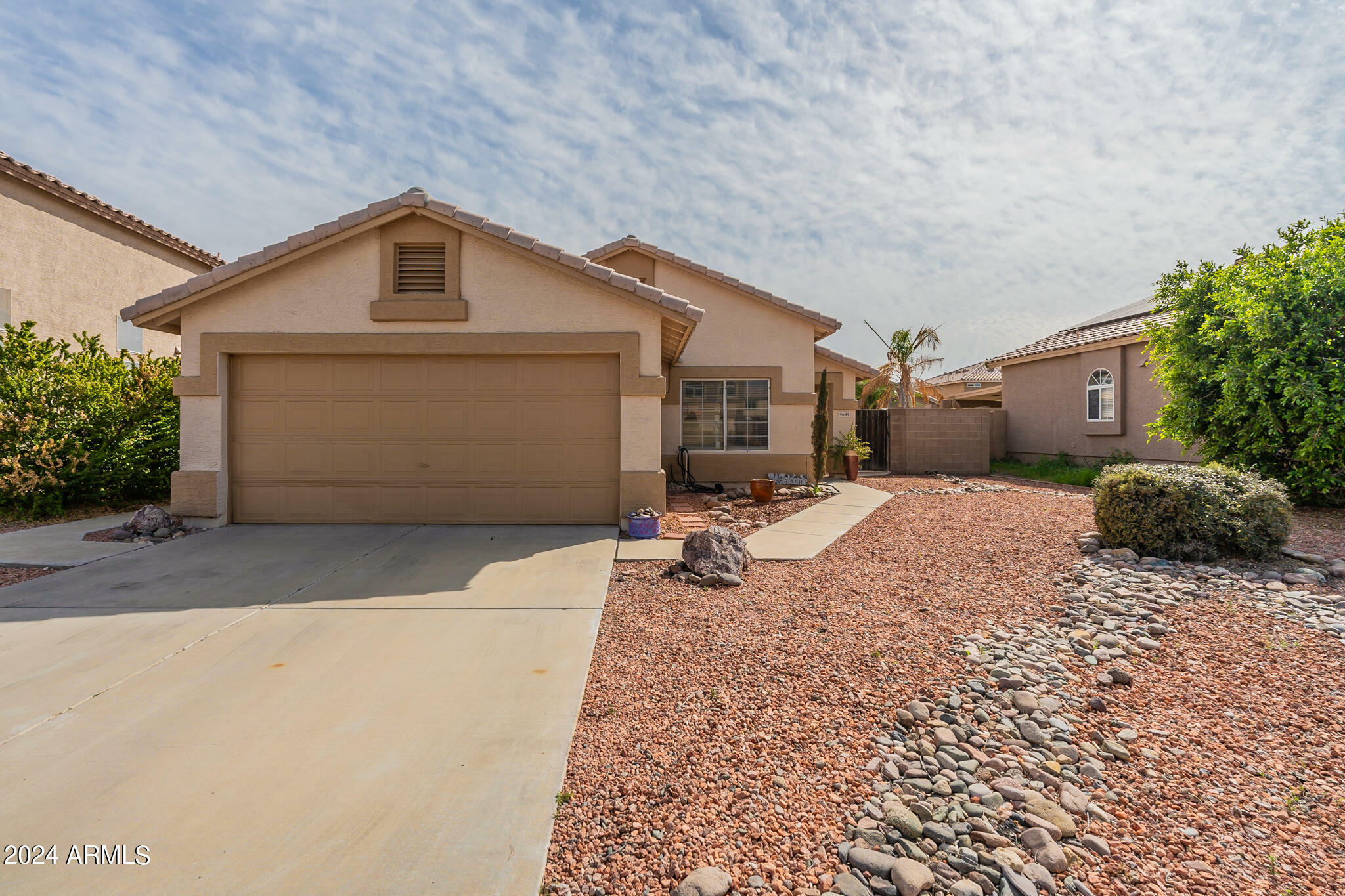 Property Photo: 9649 W Sunnyslope Lane AZ 85345